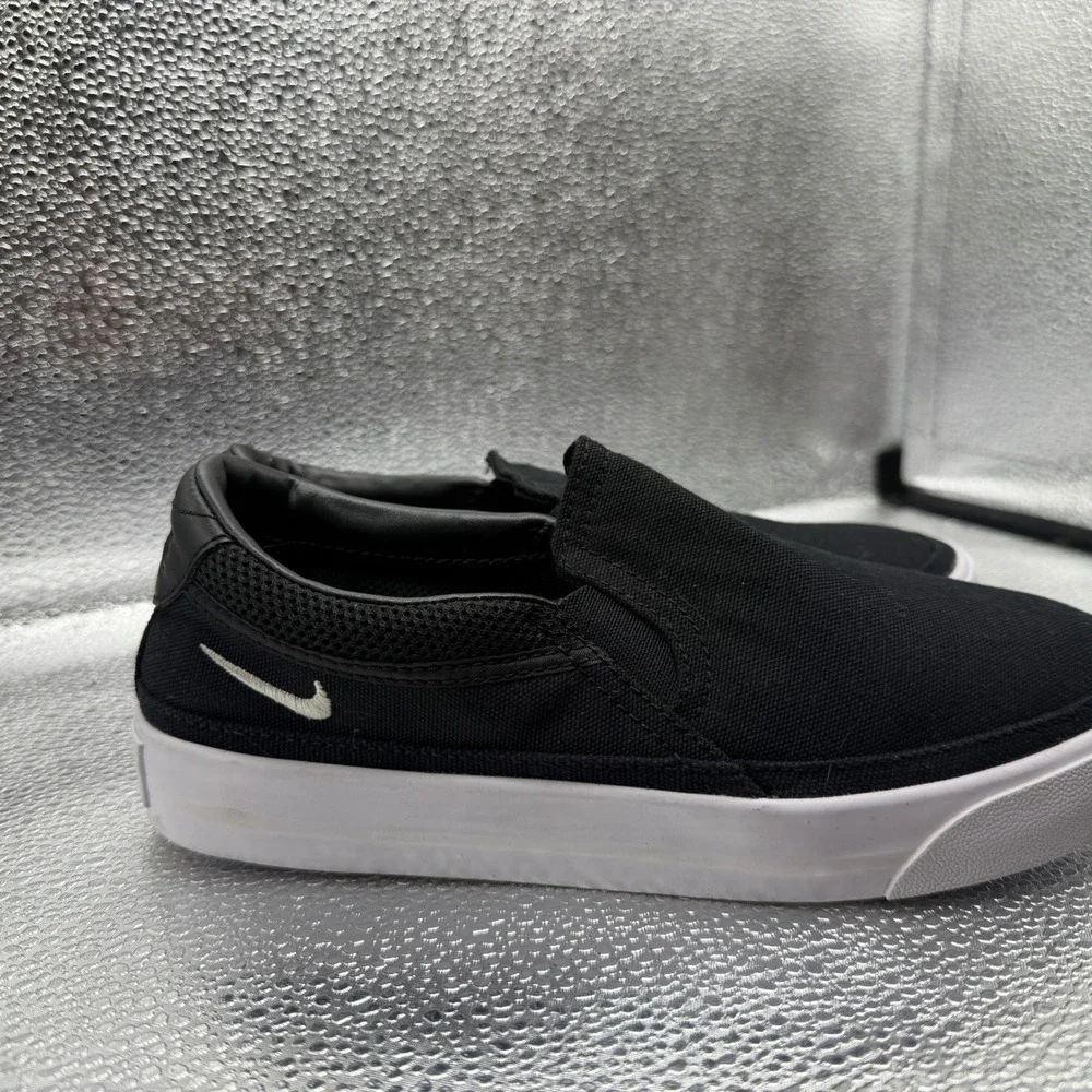 Size 6 Nike Court Legacy Slip On Womens Black Excellent Canvas CW6540-002